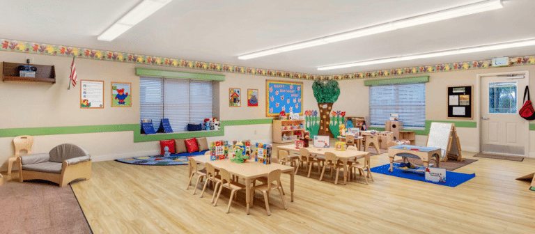 is-montessori-better-than-traditional-xiha-montessori