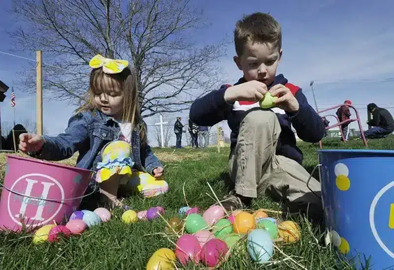 12 Fun and Easy Easter Activities for Preschoolers Easter Egg Hunt