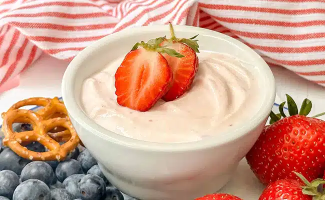 Greek Yogurt Dip with Strawberries