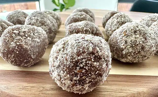 Nut-Free Weet-Bix Brownie Bliss Balls