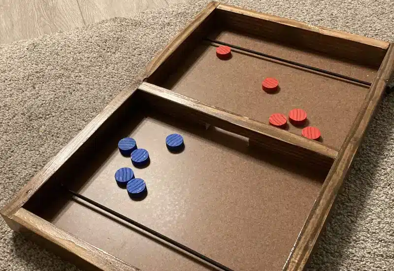 Children's desktop fighting wooden toys