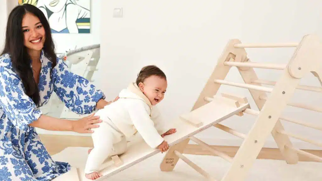 Encourage Free Play Without Over Structuring