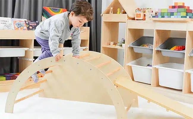 MontessoriTriangle