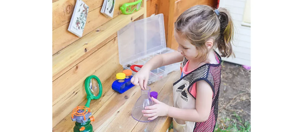 Unlocking Play Schemas: The Essential Guide to Child Development 12 Twist Turn Discovery Board